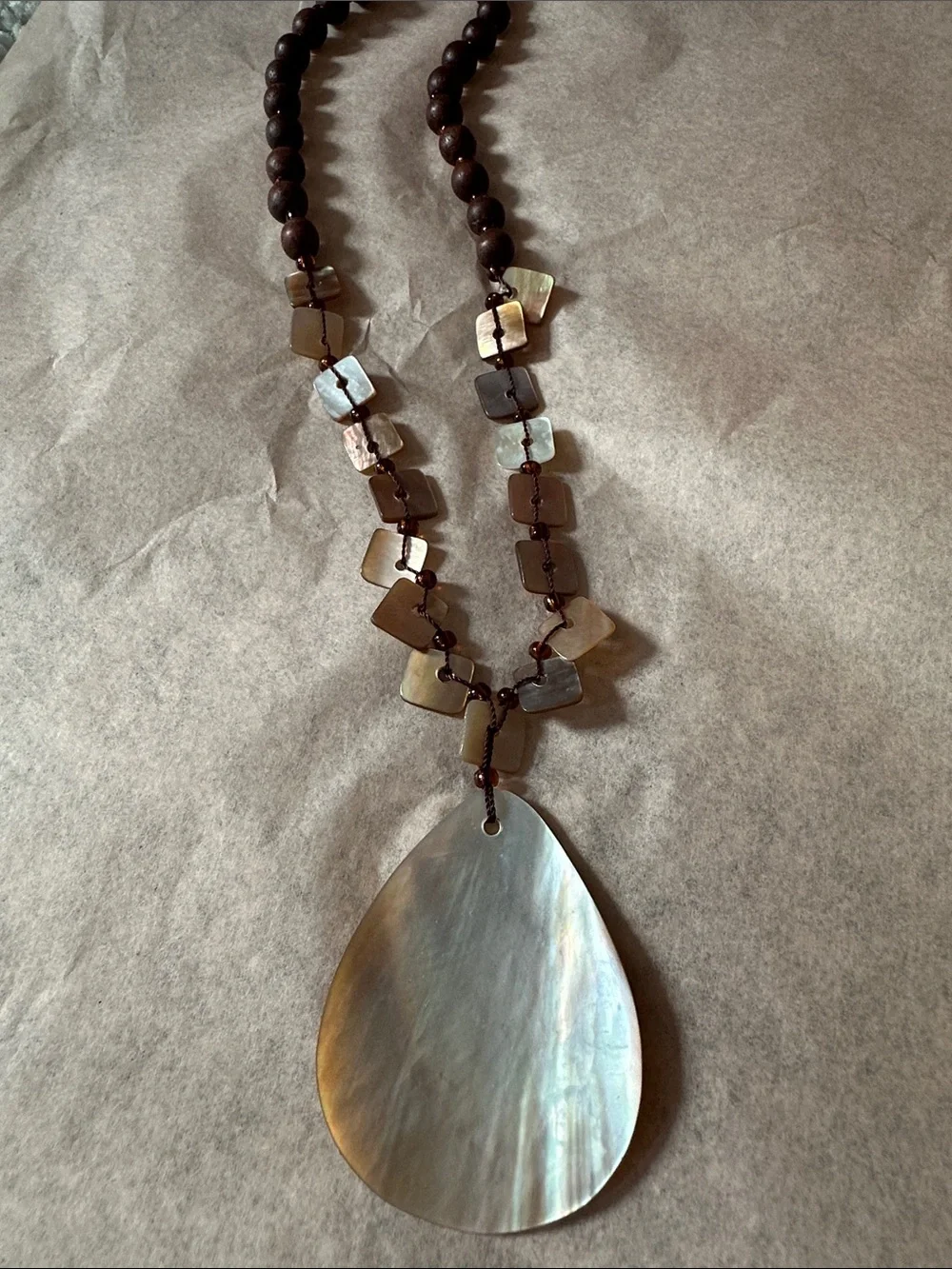 Natural Brown Shell Teardrop Pendant Necklace - Women Jewelry